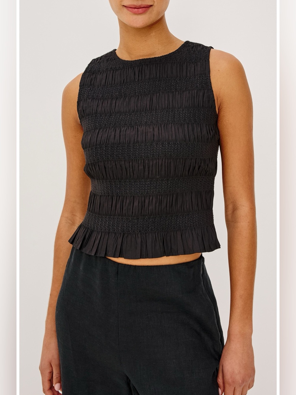 NWT Kane Ruched & Embroidered Shell
Rails